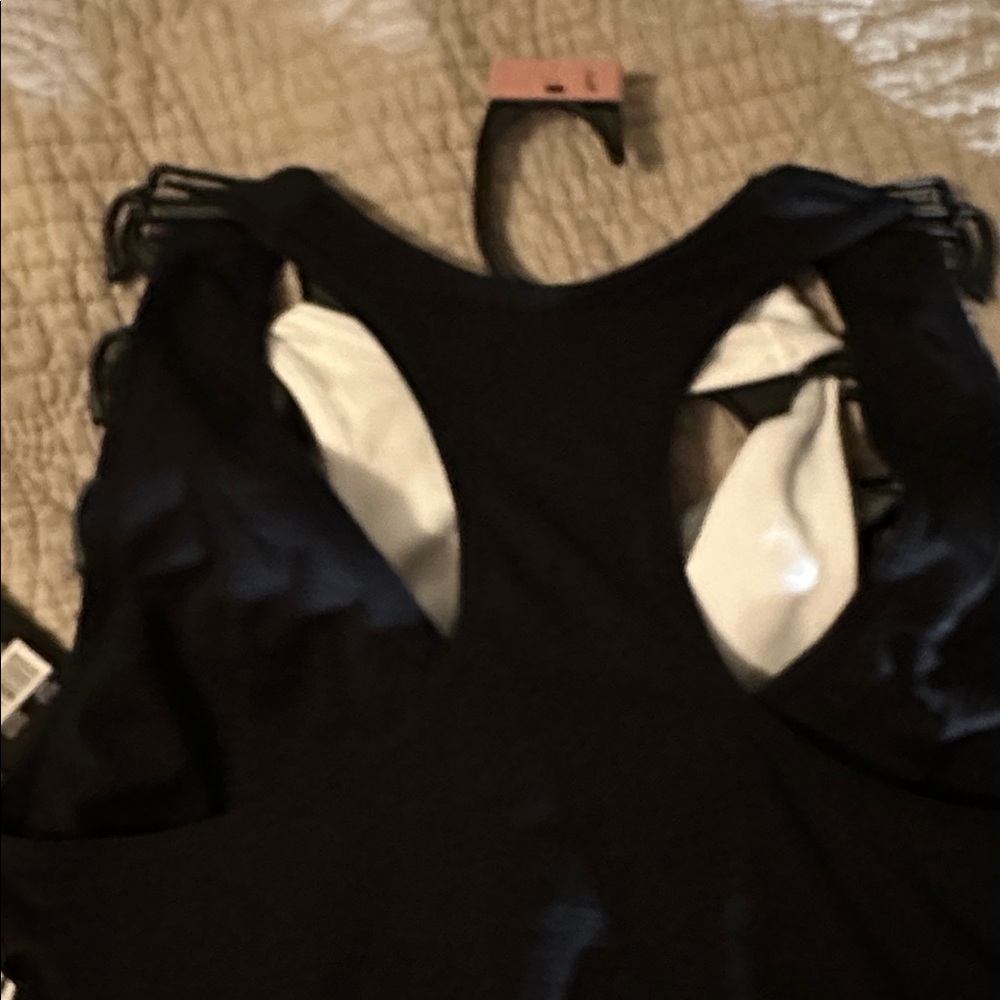 Marilyn Monroe’s sports bras 3 pack - Picture 4 of 4